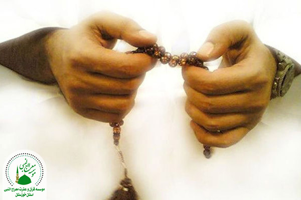 استخاره با تسبیح